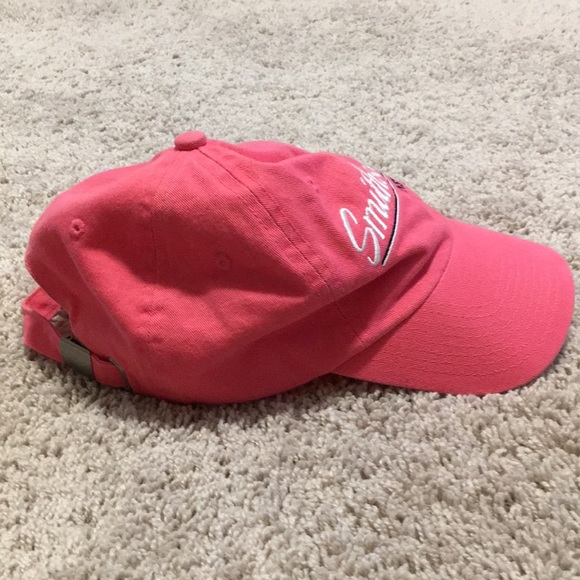 Pink Smithsonian baseball cap - Picture 3 of 4
